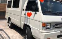 Selling White Mitsubishi L300 2016 in Manila